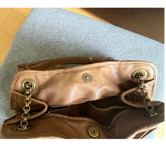 Bottega Veneta Vintage Intrecciato Leather Shoulder Bag - Picture 12 of 15